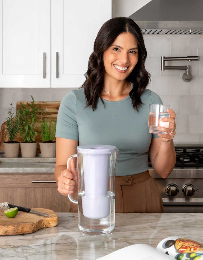LifeStraw Home Essential 7-Cup Plastic